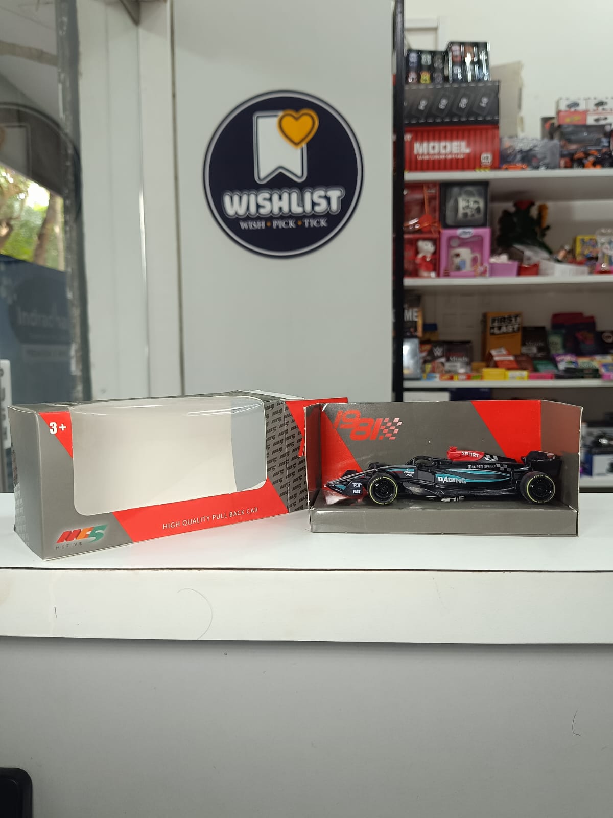 MERCEDES F1 car