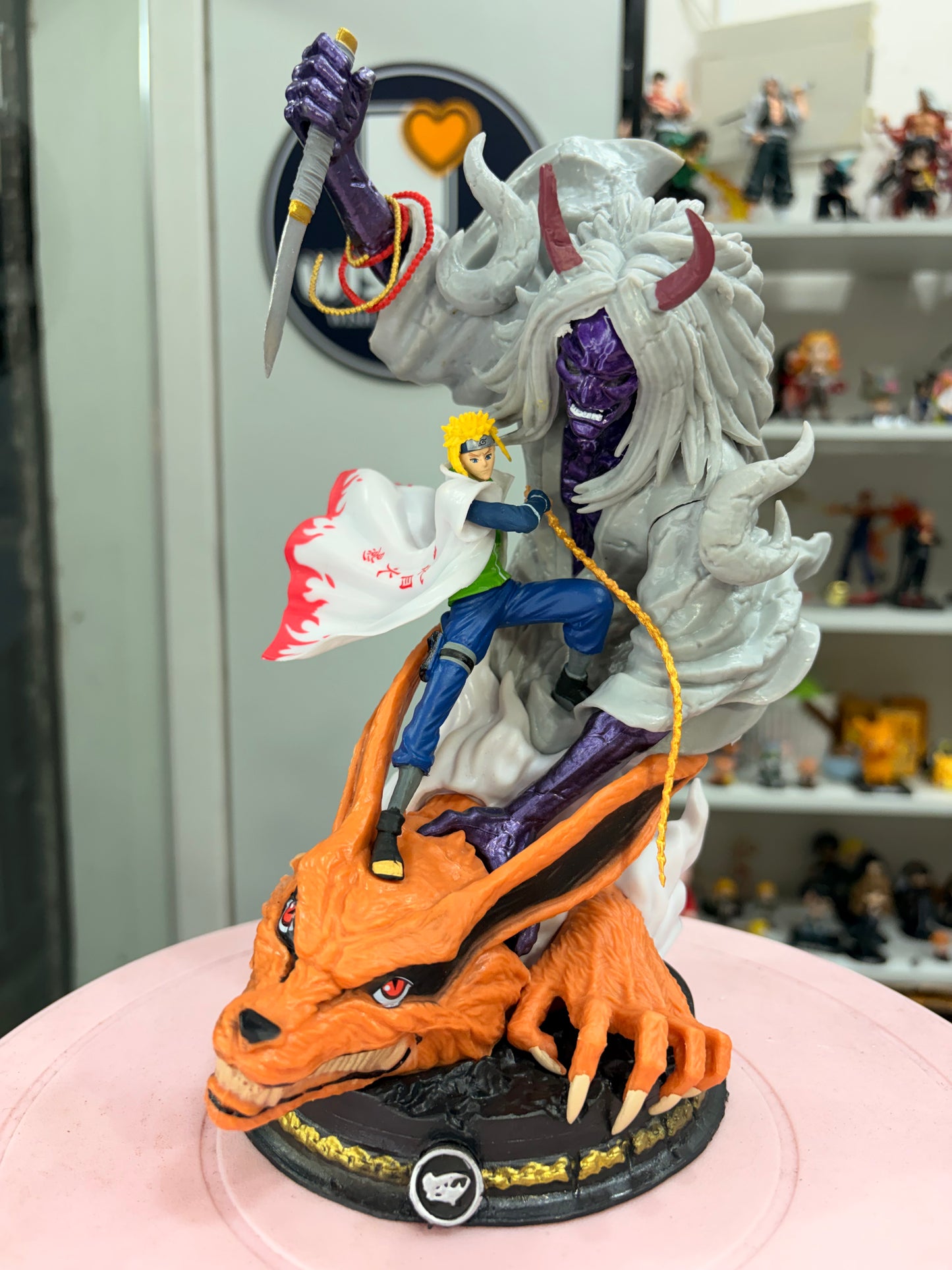 Minato Namikaze with Kurama Shinigami Anime Figure