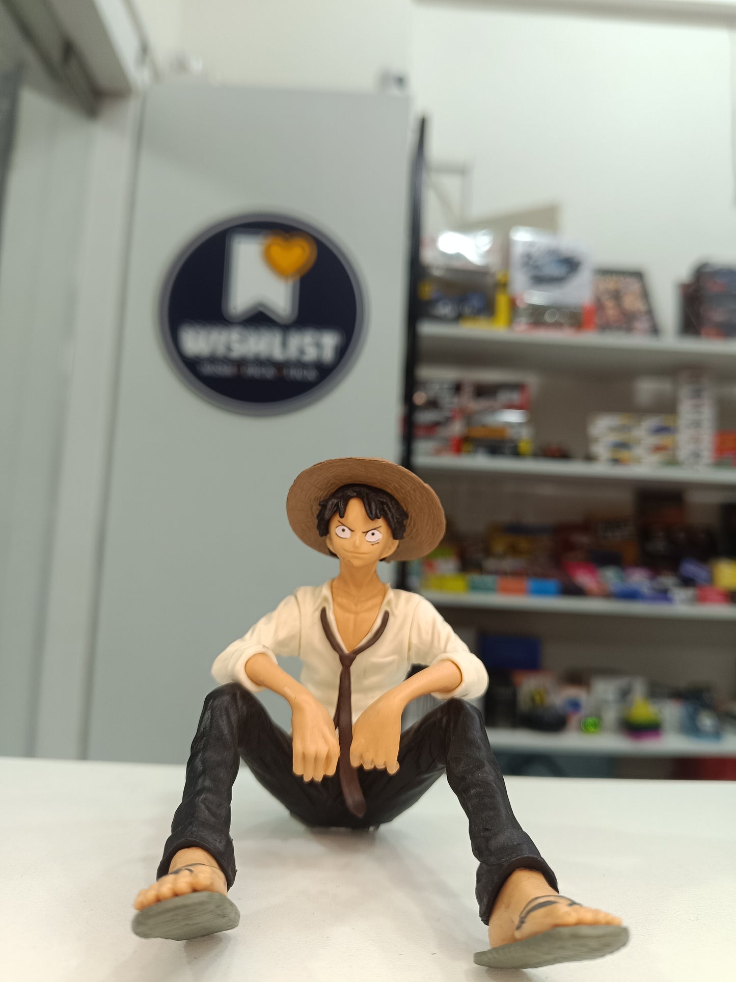 luffy sitting