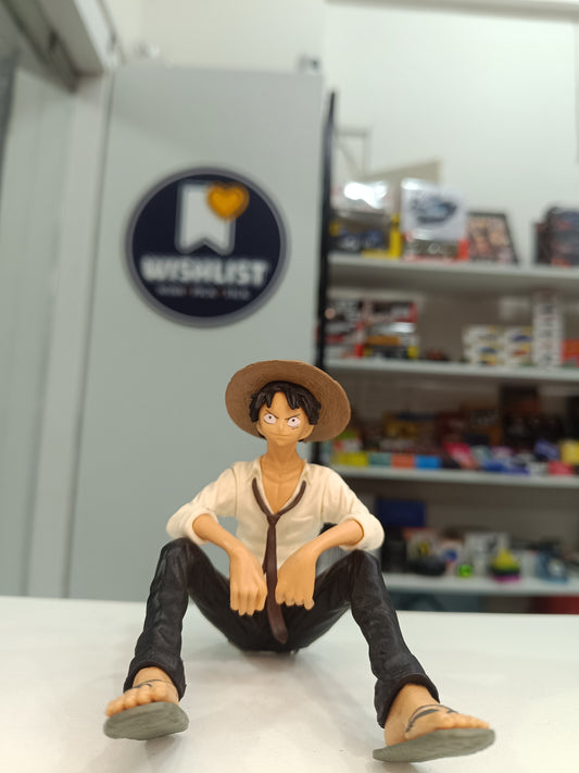 luffy sitting