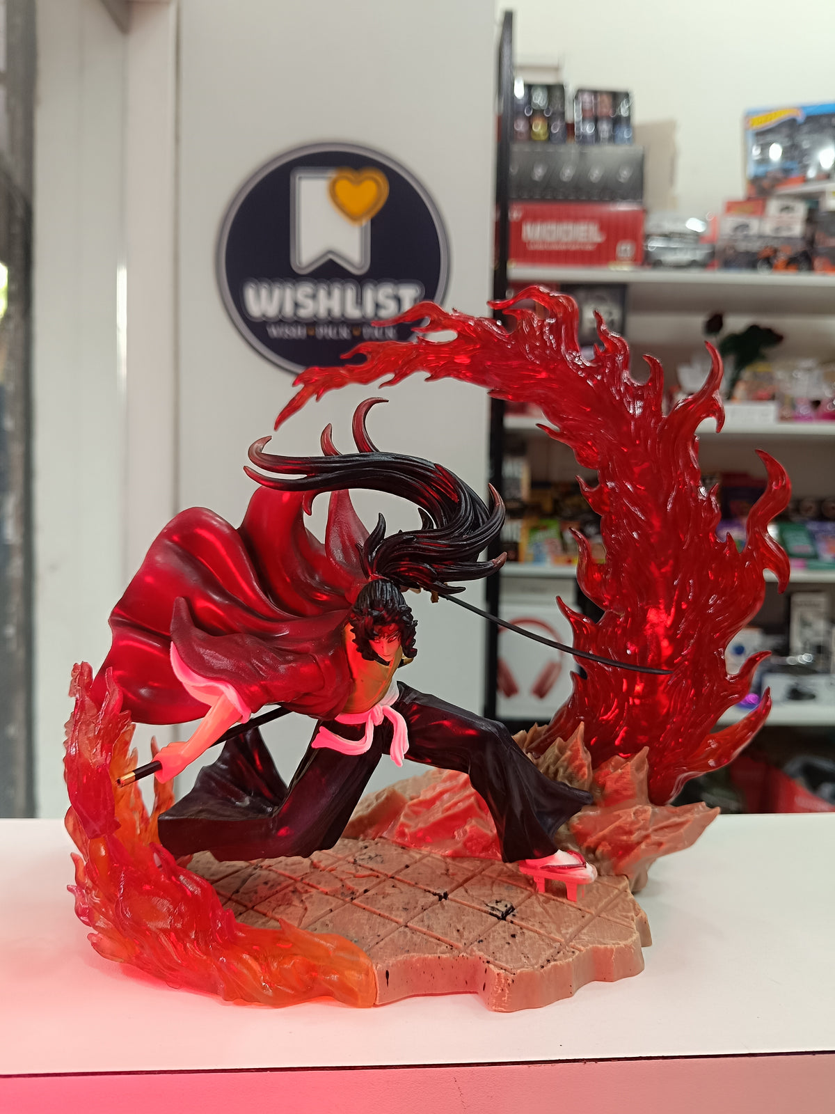 Yorichi Figure with lights (25 cm)