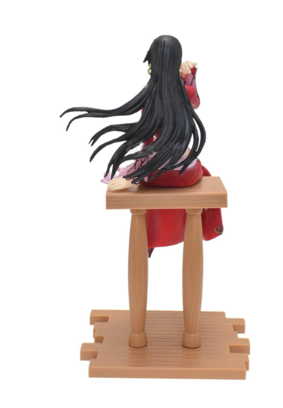 Boa Hancock Sitting Figure – One Piece