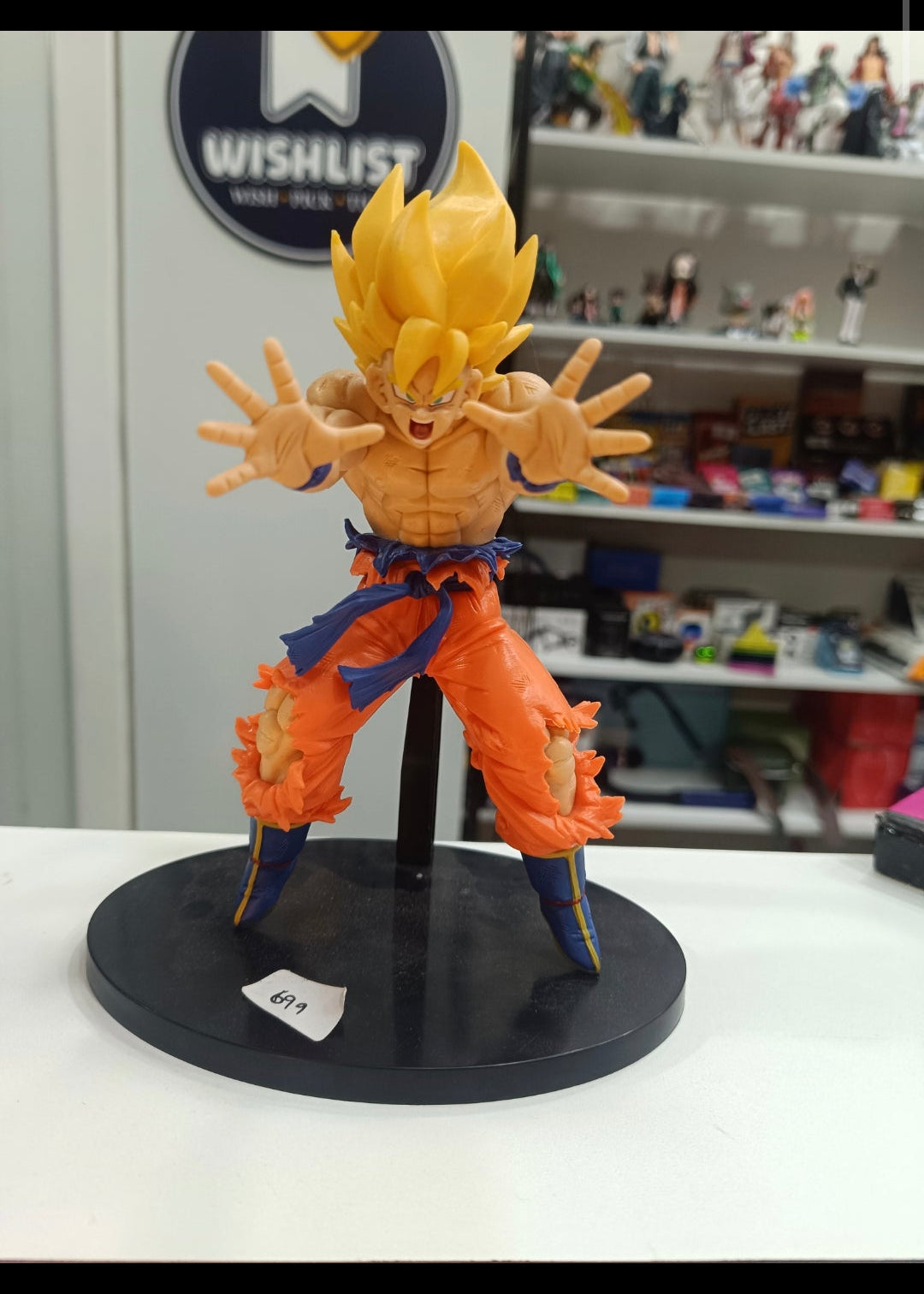 Super Saiyan Goku Kamehameha Attack Action Figure