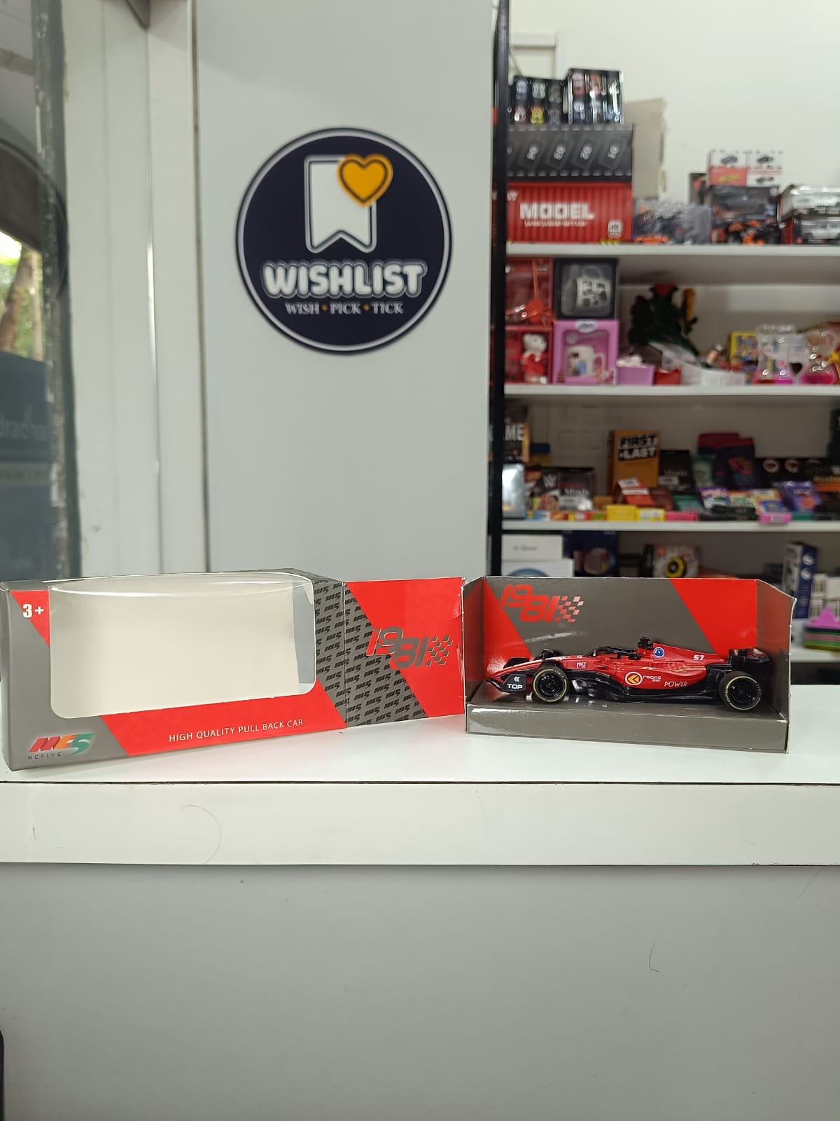 F1 RED PULLBACK CAR