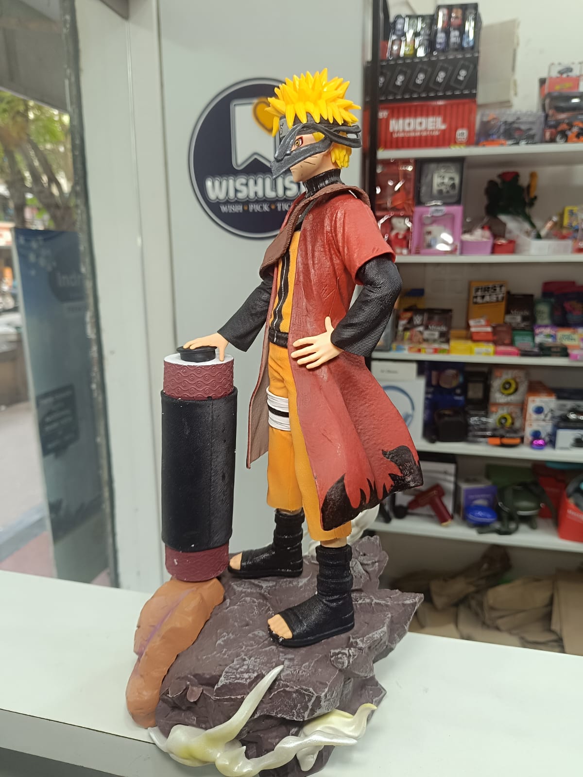 Naruto With Scroll