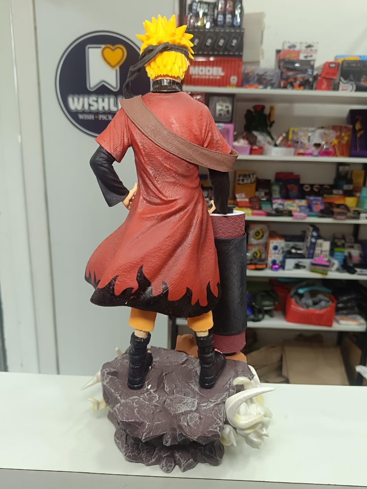 Naruto With Scroll