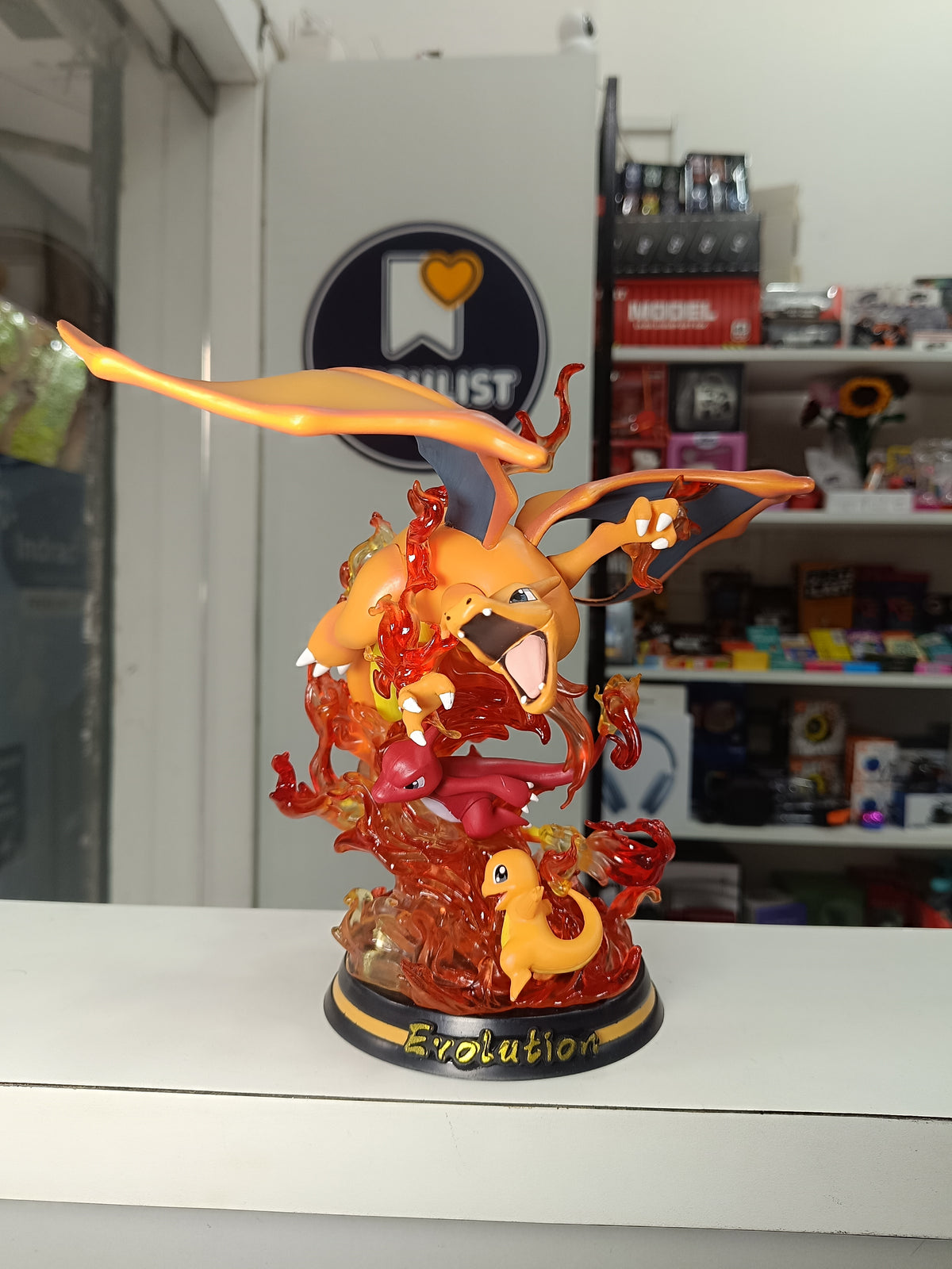 Charizard evolution led Figure