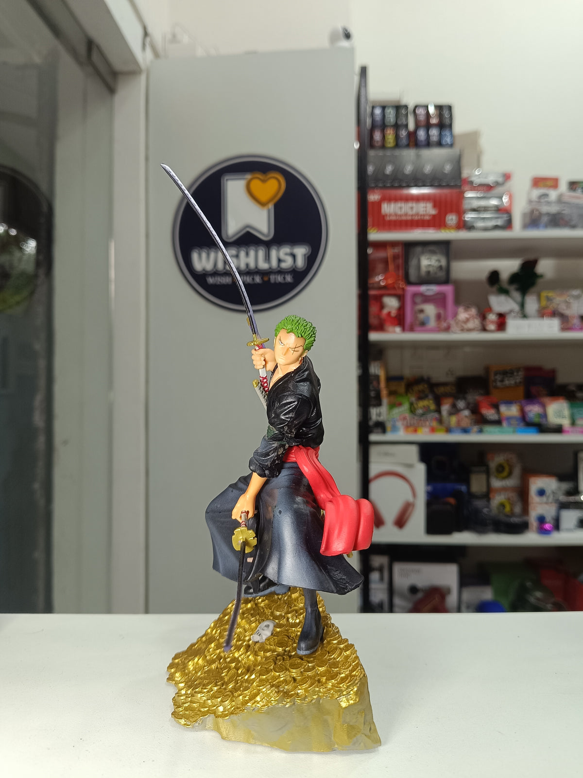 Zoro on  treasure |27 cm